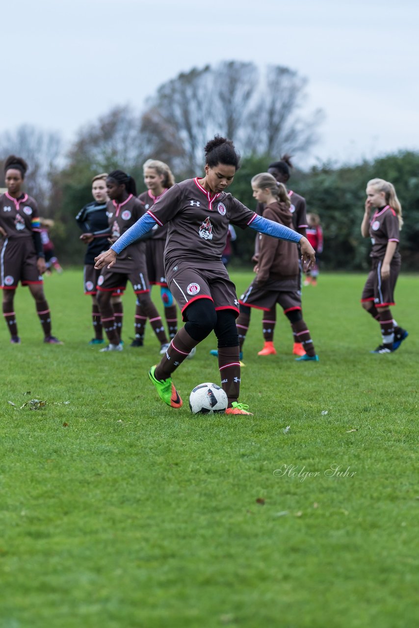 Bild 73 - C-Juniorinnen Halstenbek-Rellingen - St.Pauli : Ergebnis: 0:5